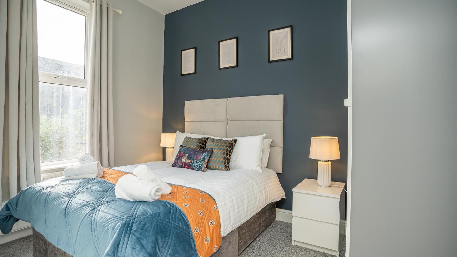 2 Bdr & 1 Bdr Apartments At Queens Uni By Belfast City Breaks Eksteriør billede