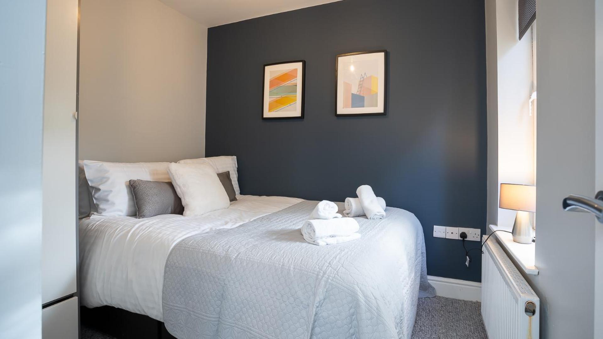2 Bdr & 1 Bdr Apartments At Queens Uni By Belfast City Breaks Eksteriør billede