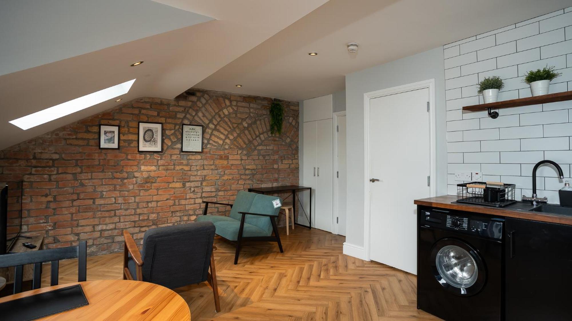 2 Bdr & 1 Bdr Apartments At Queens Uni By Belfast City Breaks Værelse billede